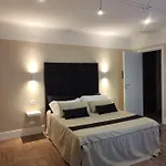 住宿加早餐酒店 Cresto 4*